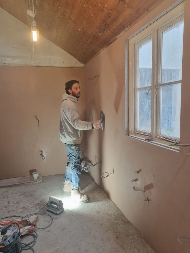 PLASTERING IN CORNWALL